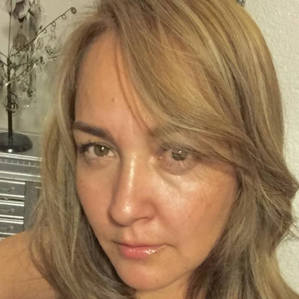 Meet your Posher, Josefa